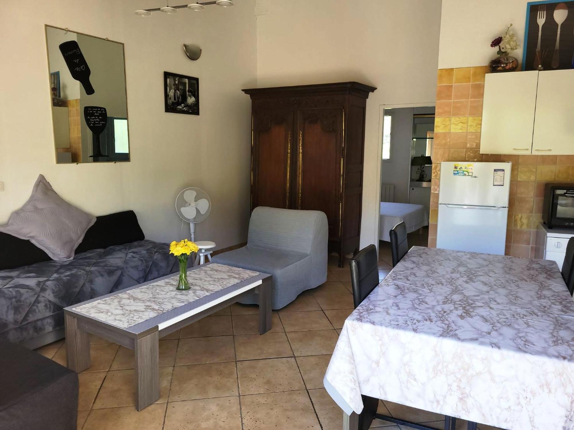 15Mn De Cannes, Villa La Soleiade , 3Gites 2-4 Pers Type T2, Climatises, Piscine, Au Lac De Saint-Cassien Var Сен-Бонне-де-Монтору Екстер'єр фото